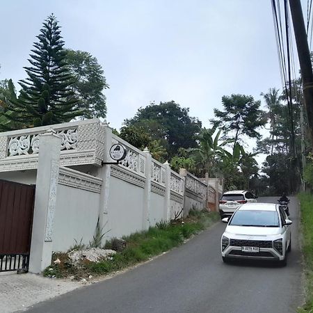 Villa Bravira Cisarua Zewnętrze zdjęcie